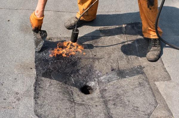 Roof Replacement Permits and Regulations in Kennewick